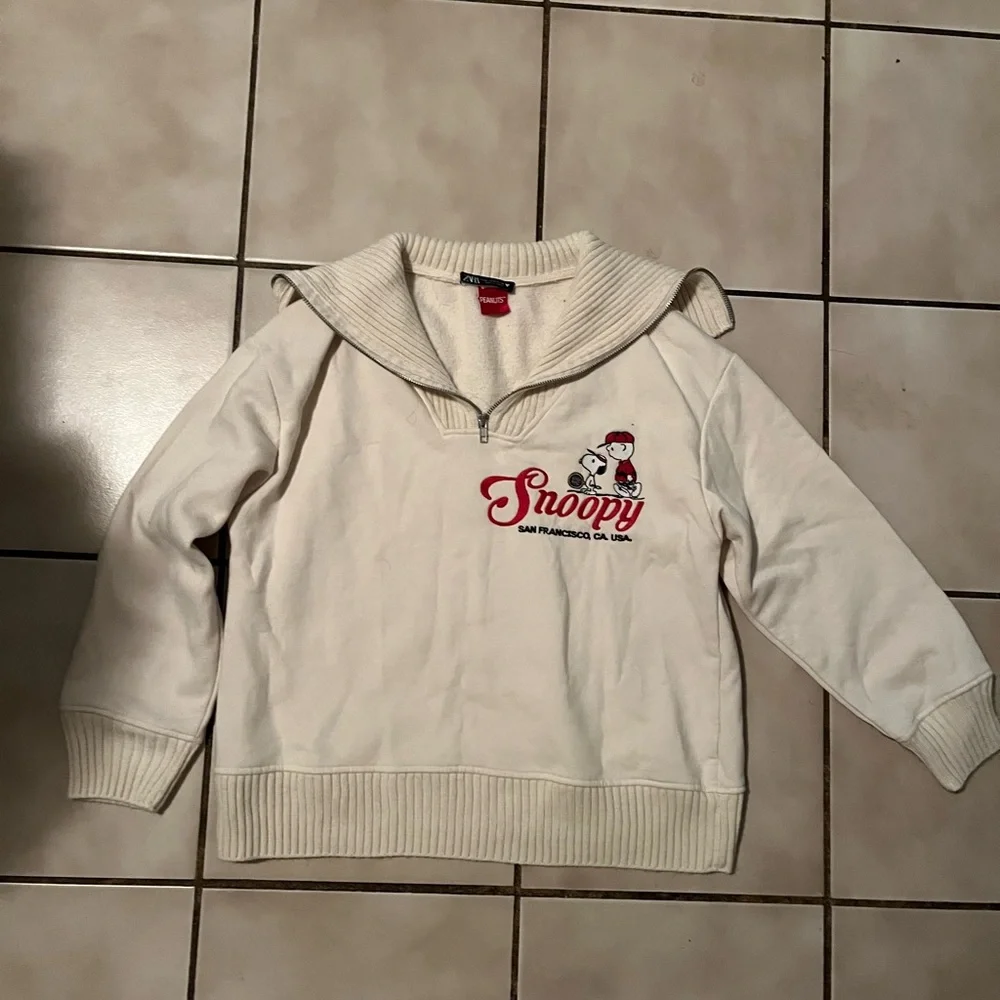 Zara Snoopy pullover Sweater - Picture 2 of 5